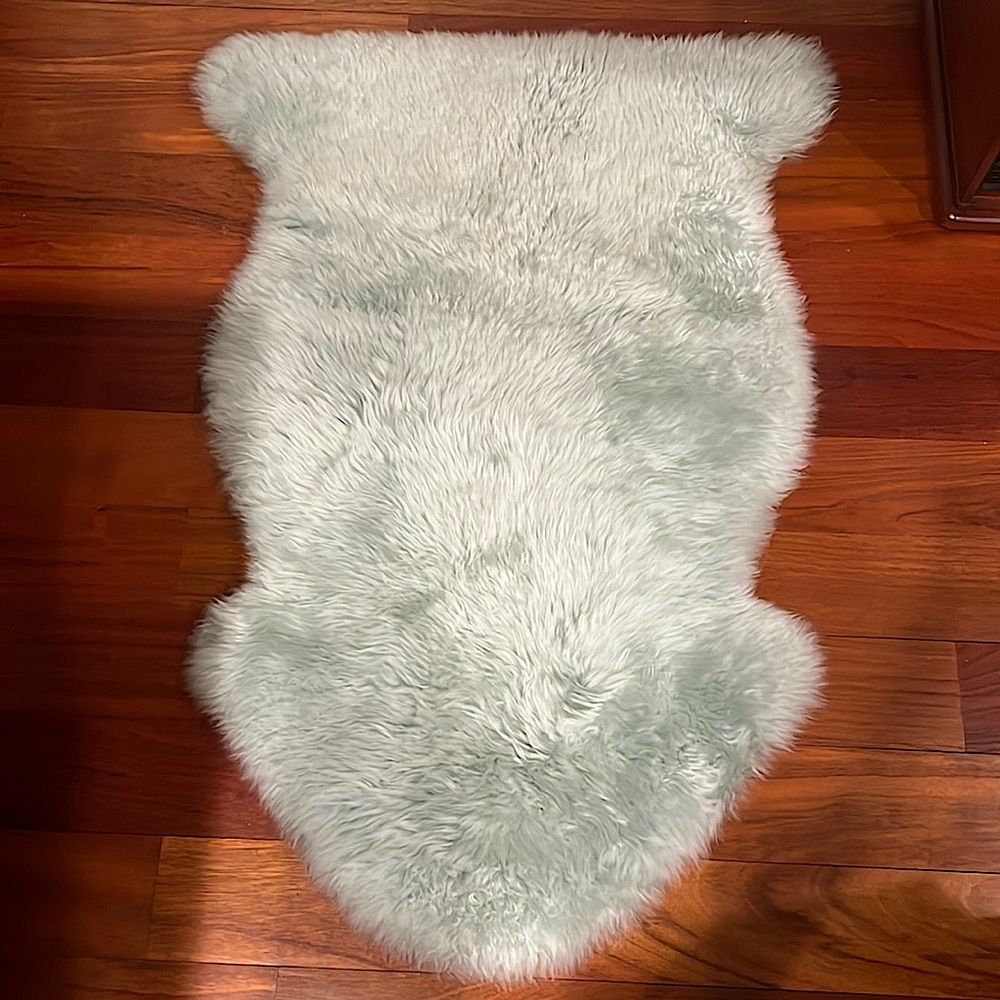 Sheepskin rug